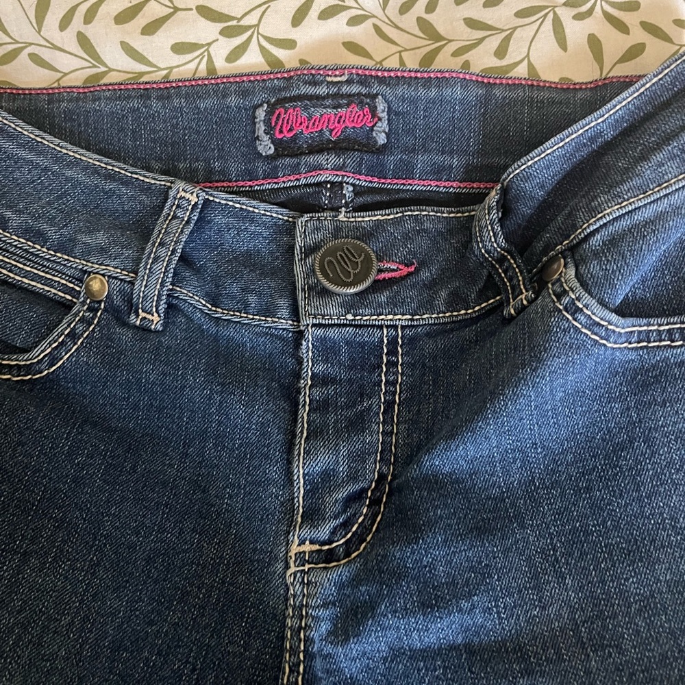 Wrangler Women's Classic Blue Boot Cut Jeans